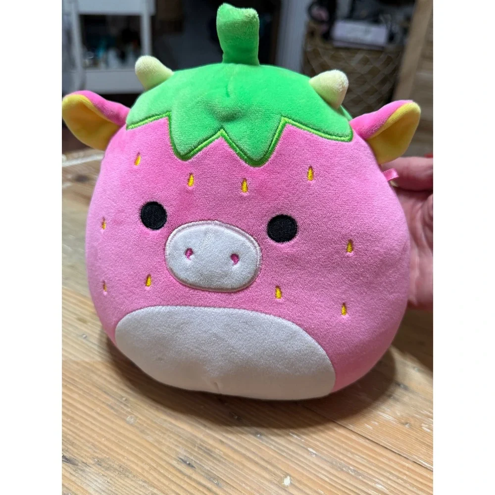 Squishmallows‎ Strawberry Cow Plush Pink Green Stuffed Animal Original